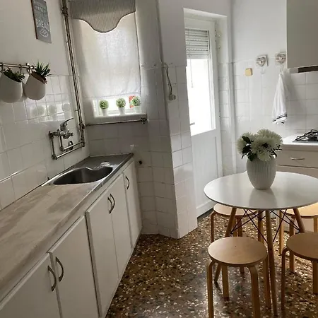 アパート Trav. Santa Luzia ミランデラ