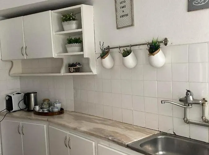 Trav. Santa Luzia Appartement *